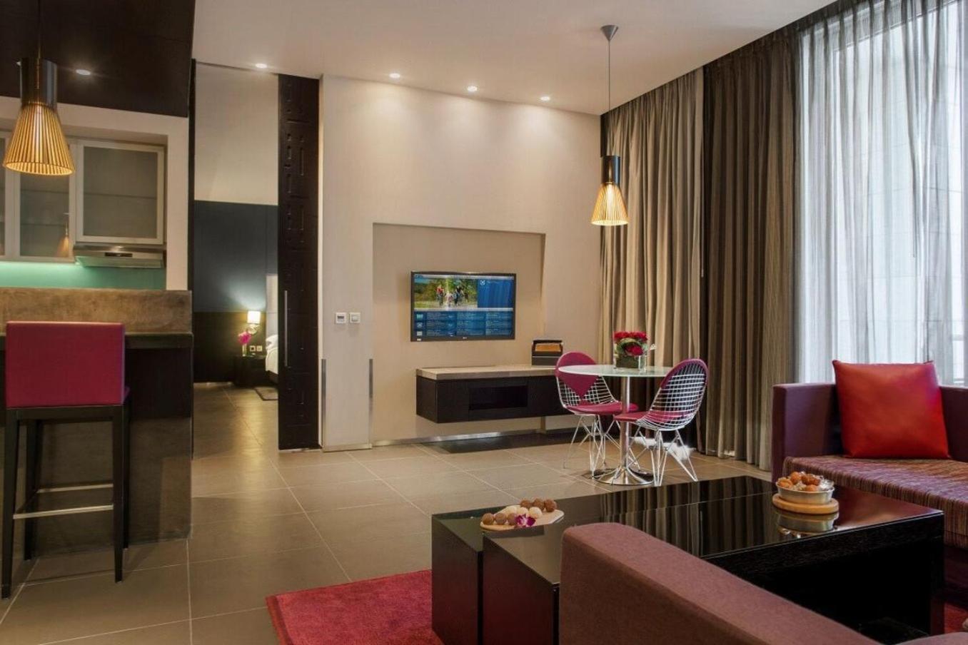 The Abdali Boulevard Hotel Амман Экстерьер фото A suite at the hotel